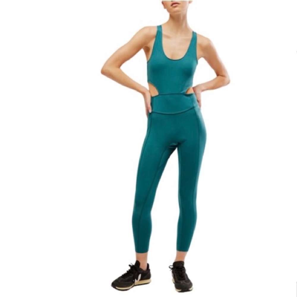NWT-FREE PEOPLE MOVEMENT ONESIE - Picture 2 of 9